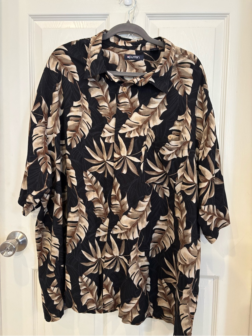 Puritan Black and Tan Tropical Leaf Button-Down Shirt